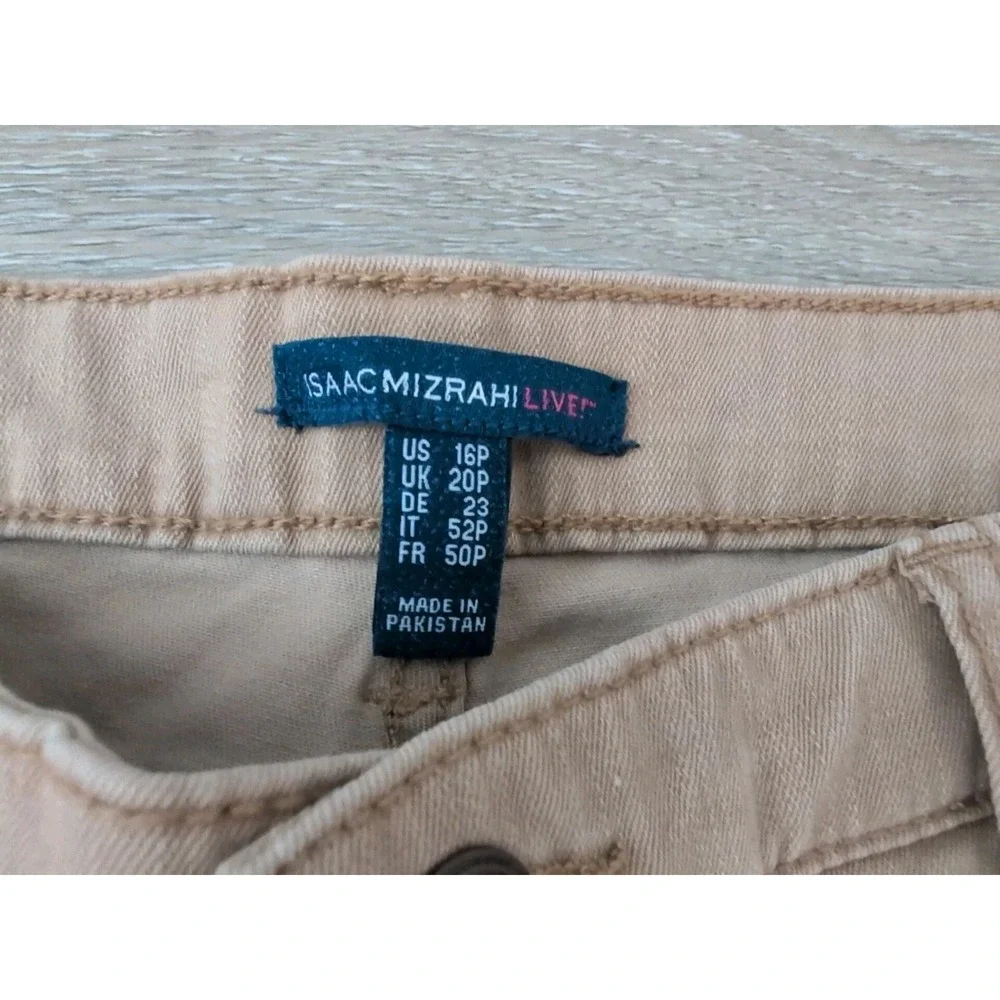 Isaac Mizrahi Live Tan Jeans Size 16P Wide Leg NWT - Picture 4 of 6